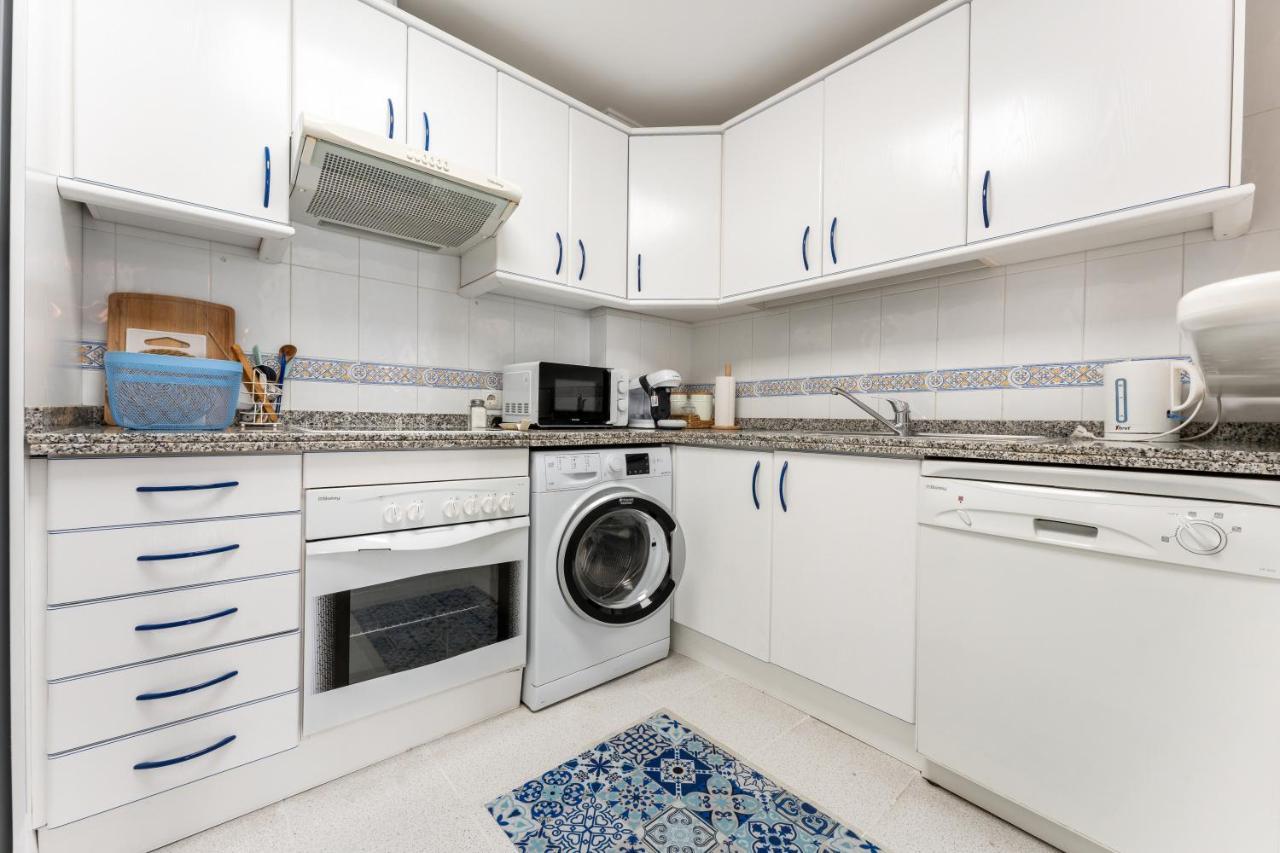 Dona Sofia Apartment Fuengirola Bagian luar foto