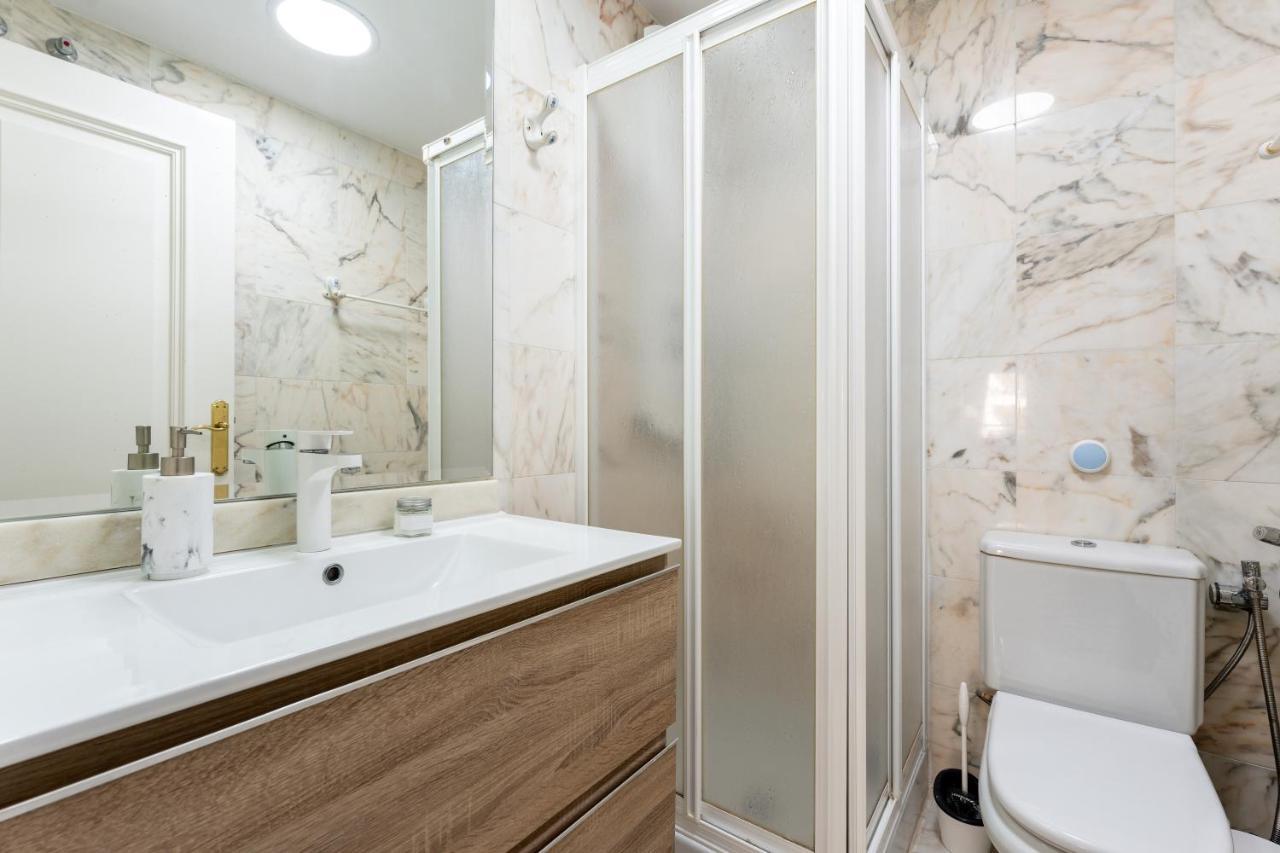 Dona Sofia Apartment Fuengirola Bagian luar foto